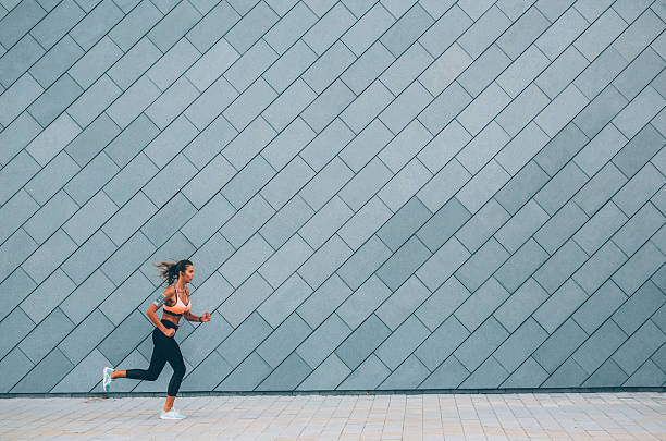 istock Jogging in the city 611781560