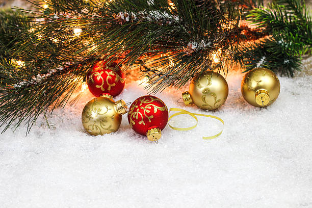 istock Holiday garland and ornaments border with white copy space 611858002