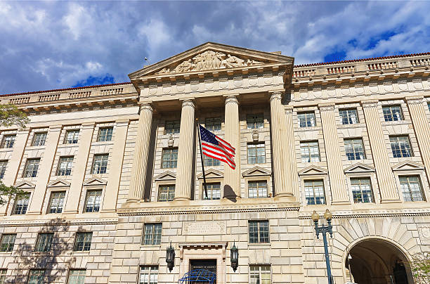 dipartimento del commercio a herbert hoover building - american business foto e immagini stock