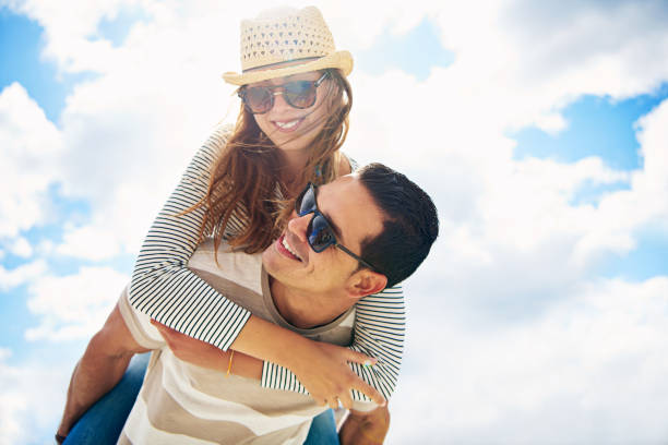 istock Vivacious trendy young man and woman 612016430