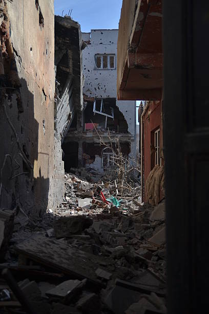 istock Damaged-Ruined Apartment Building 612020586