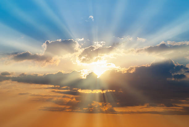 langit matahari terbenam biru dan oranye - sky-clouds potret stok, foto, & gambar bebas royalti