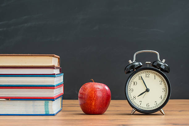 istock time to have healthy apple lunch for back to school 612232838