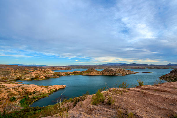 istock Lake Mead at dawn 612255008