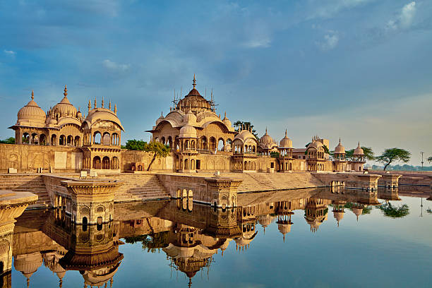 2.400+ Vrindavan Foto stock, immagini e fotografie royalty-free - iStock