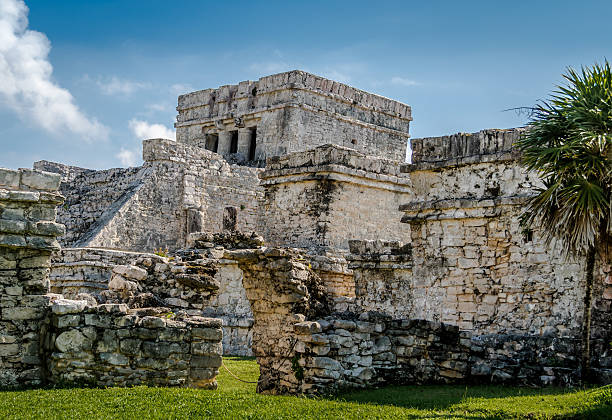 istock El Castillo - Mayan Ruins of Tulum, Mexico 612265642