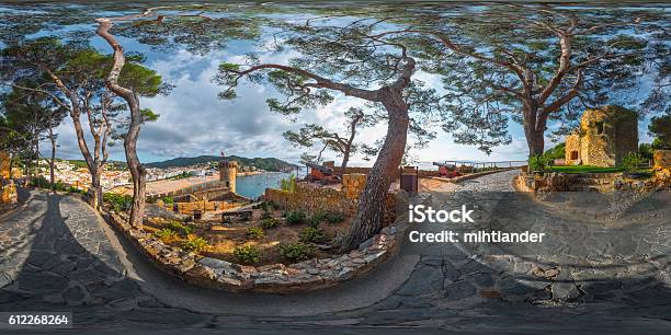 Tossa De Mar - Fotografias de stock e mais imagens de Vista de 360 graus - Vista de 360 graus, Fotografia - Imagem, Litoral