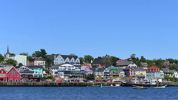 lunenburg, nova scotia, canada - travel nature rural scene outdoors photos et images de collection