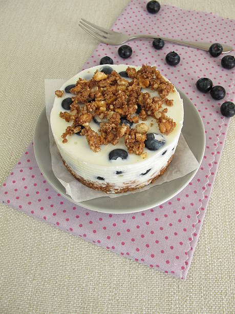 No bake blueberry tortewith yogurt and crumbles