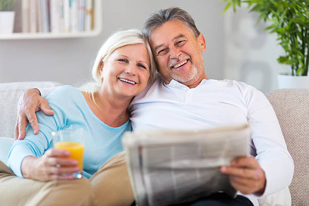 istock Senior couple at home 612387992