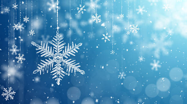 macro copo de nieve y caído desenfocado snowflakes - snowflakes fotografías e imágenes de stock