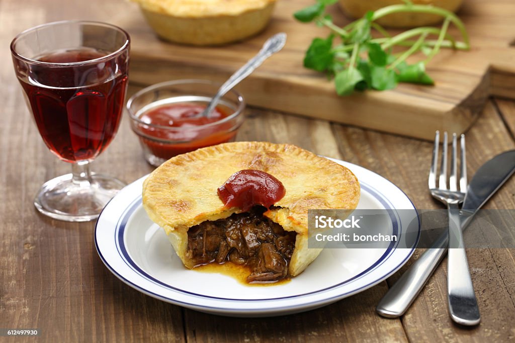 homemade aussie meat pie homemade aussie meat pie, close up Australia Stock Photo