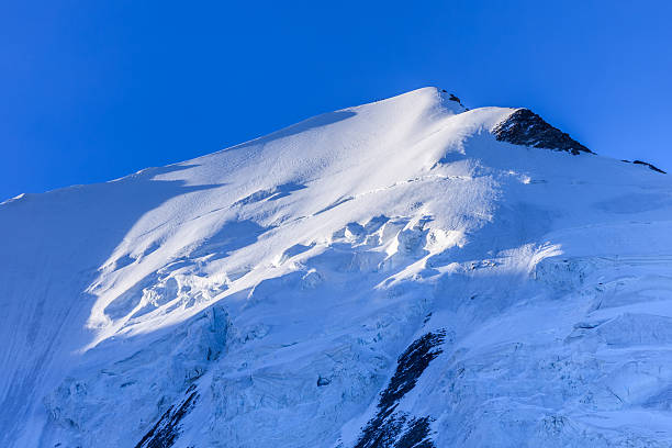 Aiquille de Bionnassay 4052m. Mont Blanc Massif, France