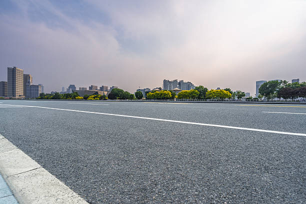 istock clean city road 612619504