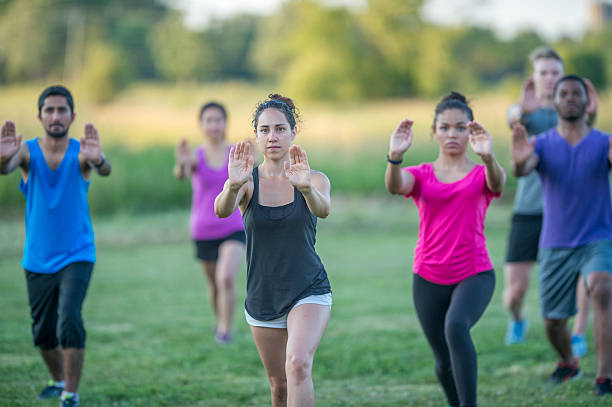 istock Outdoor Fitness Class 612636604