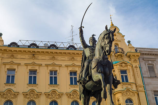 zagreb, croácia. - warrior eastern europe croatia architecture imagens e fotografias de stock