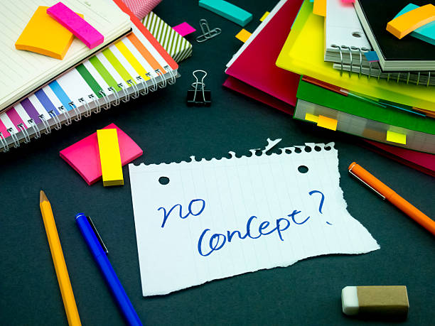 istock Somebody Left the Message on Your Working Desk; No Concept 612713706