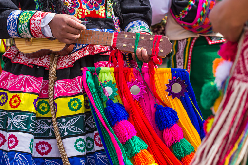 Bailarines peruanos en el desfile en Cuzco. photo