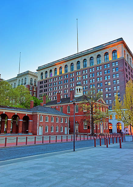 istock Congress Hall in Philadelphia in the evening 612723662
