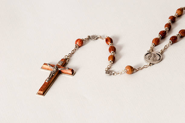 istock Wooden Rosary 612725790