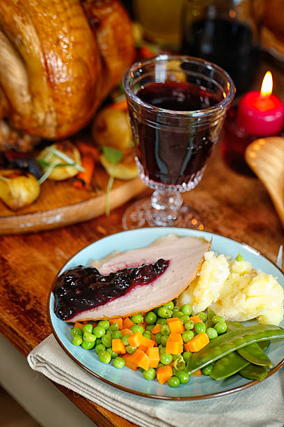 istock Slice of Traditional Stuffed Turkey  with Vegetables 612727520