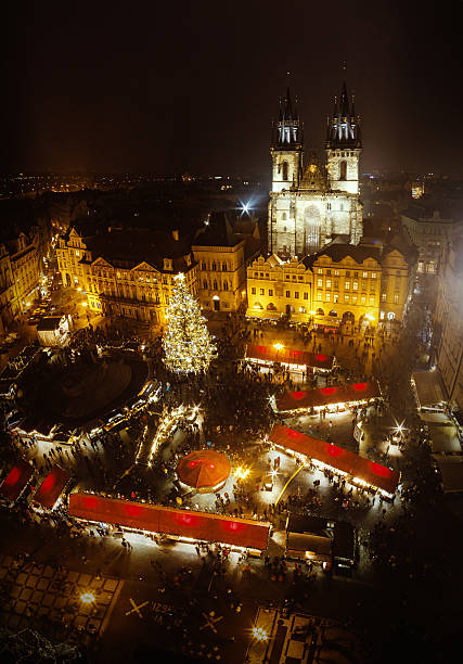 istock Christmas in Oldtown square (czech: Staromestske namesti) Prague, Czech Republic 612754000