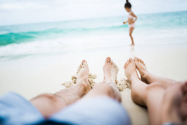 urlop  - tropical climate family relaxation men zdjęcia i obrazy z banku zdjęć