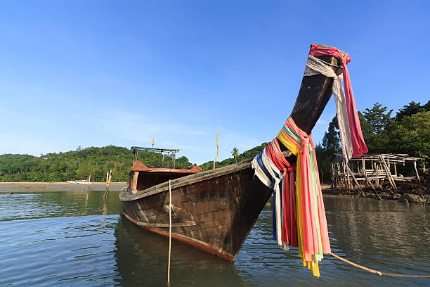 istock Boat fishermen Thailand 612825664