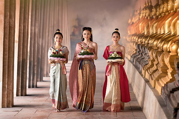 Noppamas Queen Contest in Loy kratong tradition Loy Krathong Day is one of the most popular festivals of Thailand celebrated annually on the Full-Moon Day of the Twelfth Lunar Month. krathong stock pictures, royalty-free photos & images