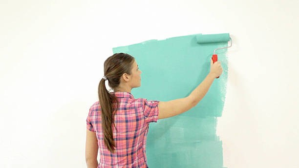 istock Pretty woman painting 612847640