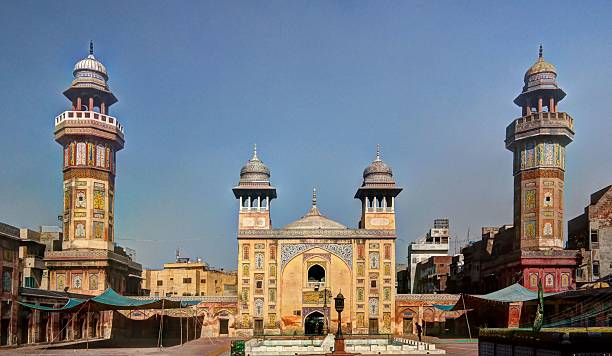istock Facade of Wazir Khan Mosque, Lahore 612851474