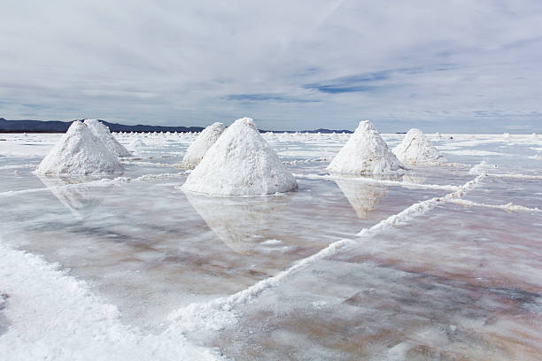 istock Salar de Uyuni (Salt Flat), Bolivia 612856994
