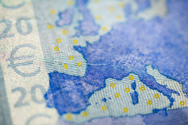 macro detail of euro currency money banknote: 20 euro - number 20 fotos imagens e fotografias de stock