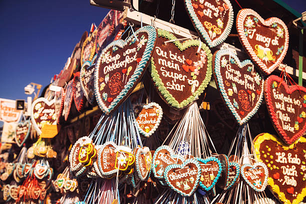 istock Beer Fest Gingerbread hearts, Munich, Germany 612862502