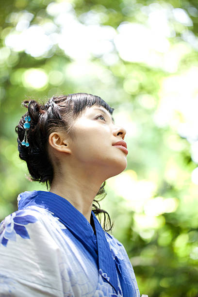 istock Japanese woman wearing yukata 613016864