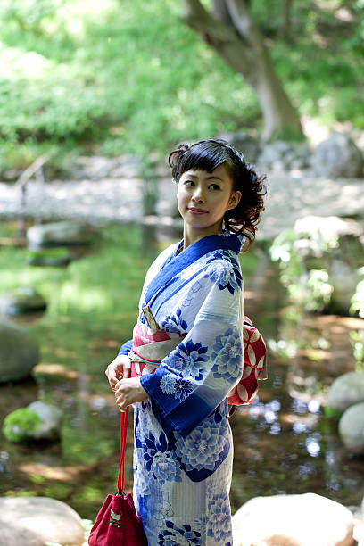 istock Japanese woman wearing yukata 613016942