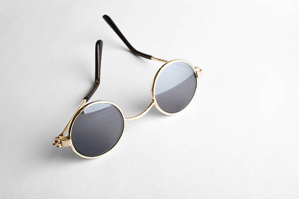 istock Old Fashion Sunglasses 613028900