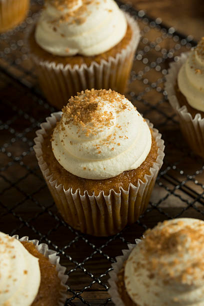 istock Sweet Homemade Pumpkin Spice Cupcakes 613034038