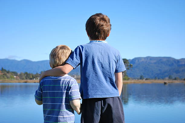 istock Childhood Brothers and Seascape 613046582