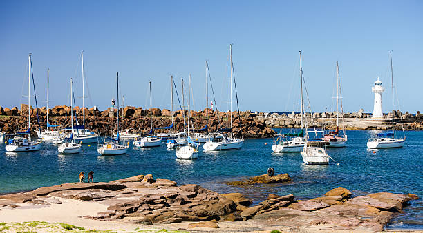 Boats of various types come to Wollongong Harbor for fishing and relaxation