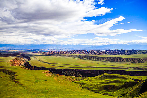 istock Beautiful mountain landscape with white clouds 613113444