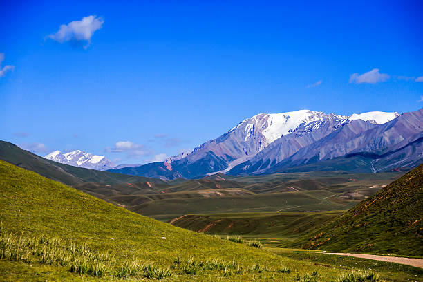 山空の風景 - mountain view ストックフォトと画像