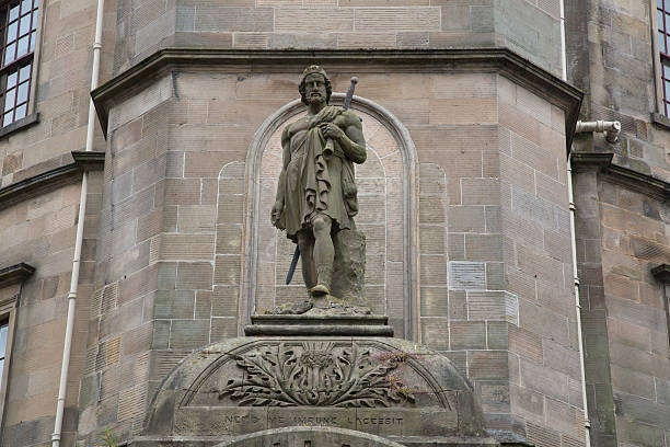 istock Athenaeum Building with Wee Wallace Statue, Stirling 613117938