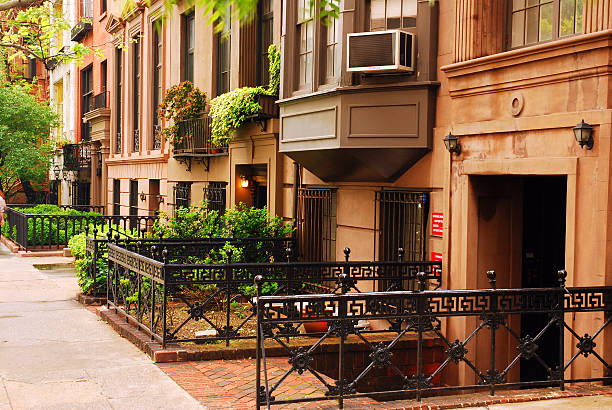 brownstones, parc gramarcy - residential structure house luxury brownstone photos et images de collection