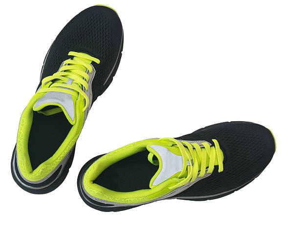 istock Men's shoes for jogging isolated on white background. 613242692