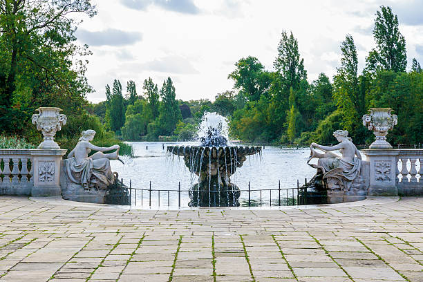 istock The Italian Gardens at Hyde Park 613247124