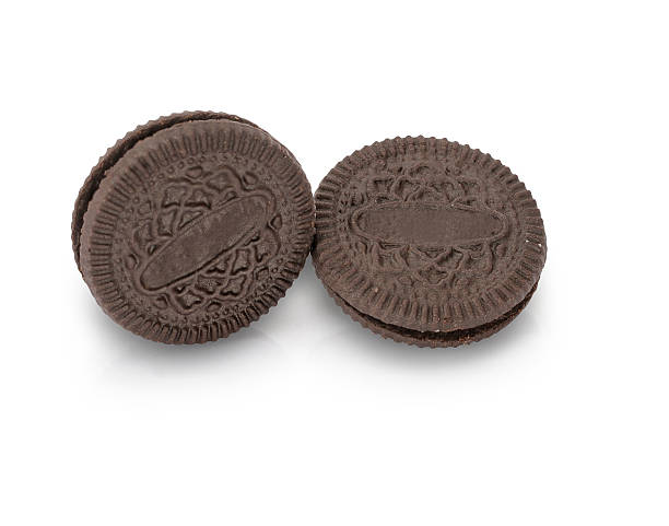 istock sandwich cookie consisting of two chocolate  with cream 613338694