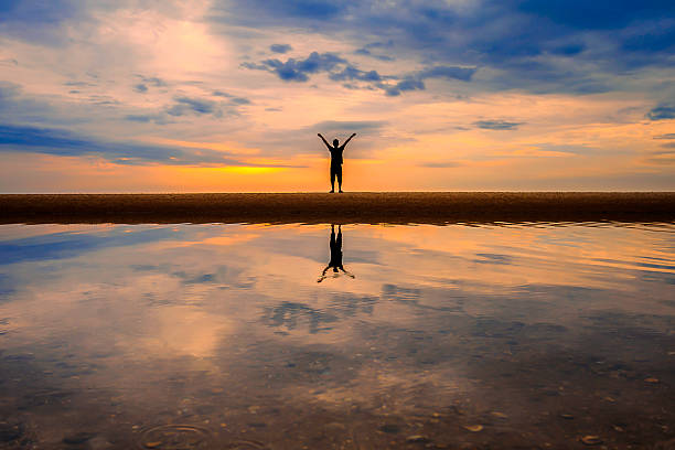 istock Shadow of the sky 613563774