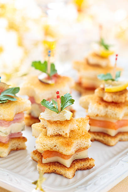 istock Starhaped holiday Appetizers. 613662832