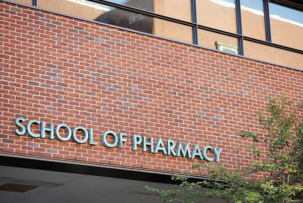 istock School of Pharmacy sign 613669384